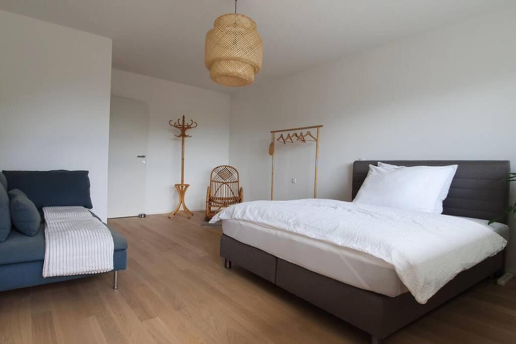 Bird's Eye View 75 - 8th Floor 3br Apt. 100m2 Goetzis