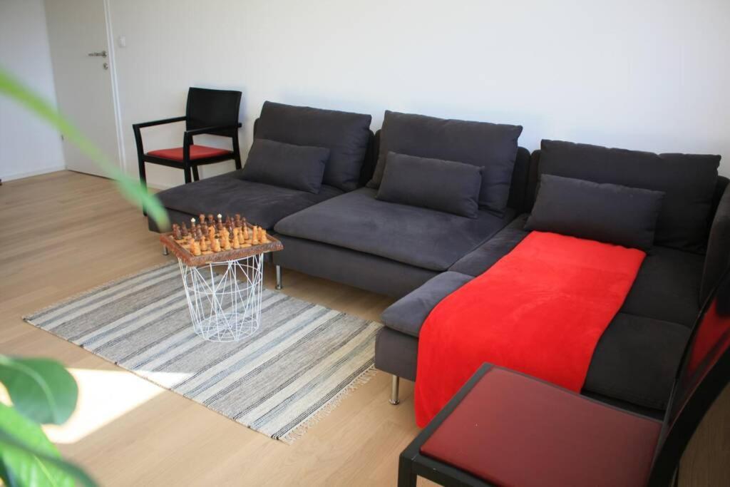 Bird's Eye View 75 - 8th Floor 3br Apt. 100m2 * Goetzis